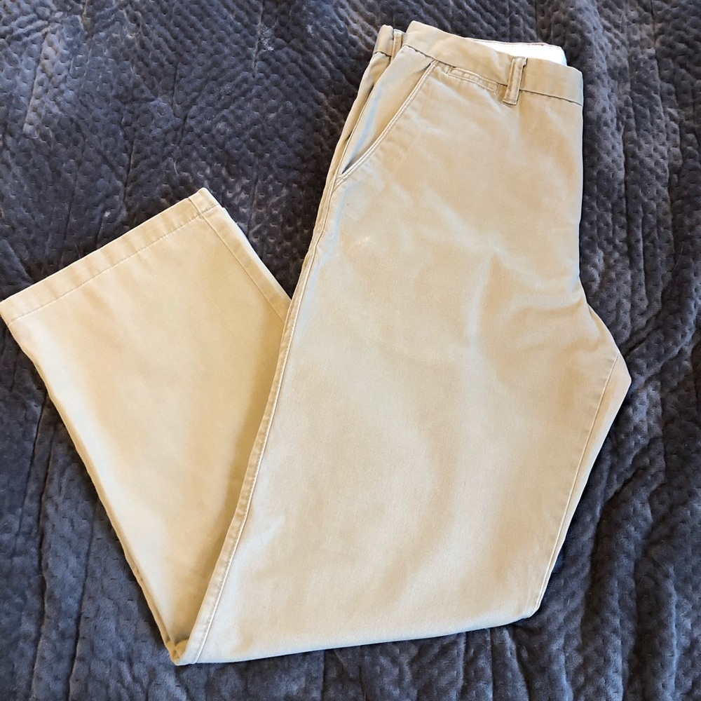 Dockers D3 Casual Flat Front Khaki Chino Pants